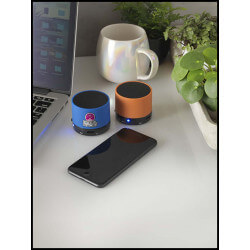 Cylindrical speaker with...