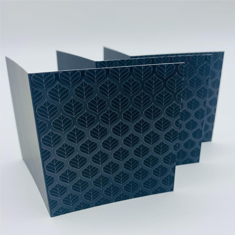 3D spot UV folded leaflet printing